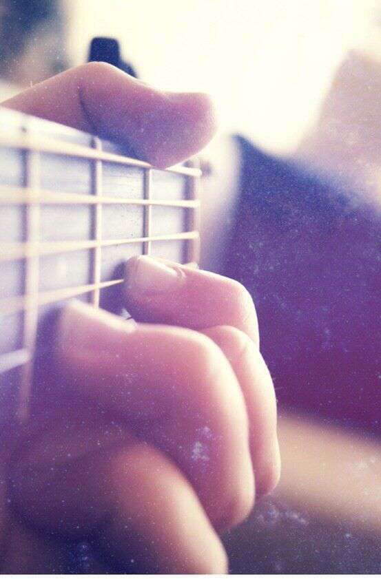sad-boy-playing-guitar-lovesove