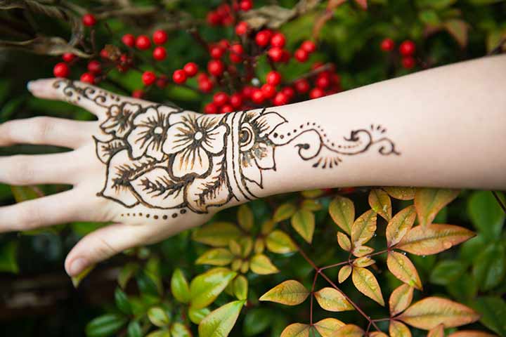 Simple Arabic Mehndi Designs, Bridal Mehndi Designs For Beginners, Arabic Mehandi Design, floral mehndi designs